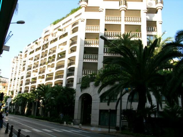MONTE CARLO PALACE - Doppio parcheggio in vendita