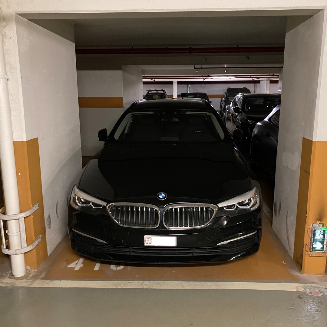 EMPLACEMENT DE PARKING / PATIO PALACE