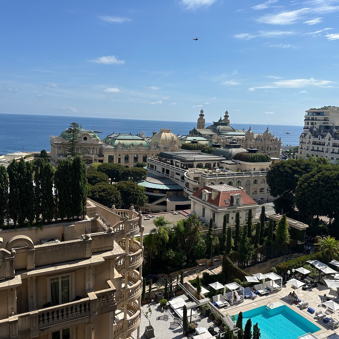 LES FLORALIES: IN VENDITA MONOLOCALE - TERRAZZO - VISTA MARE
