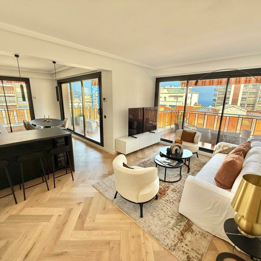 MONTE CARLO / 3 LOCALI / RISTRUTTURAZIONE COMPLETA