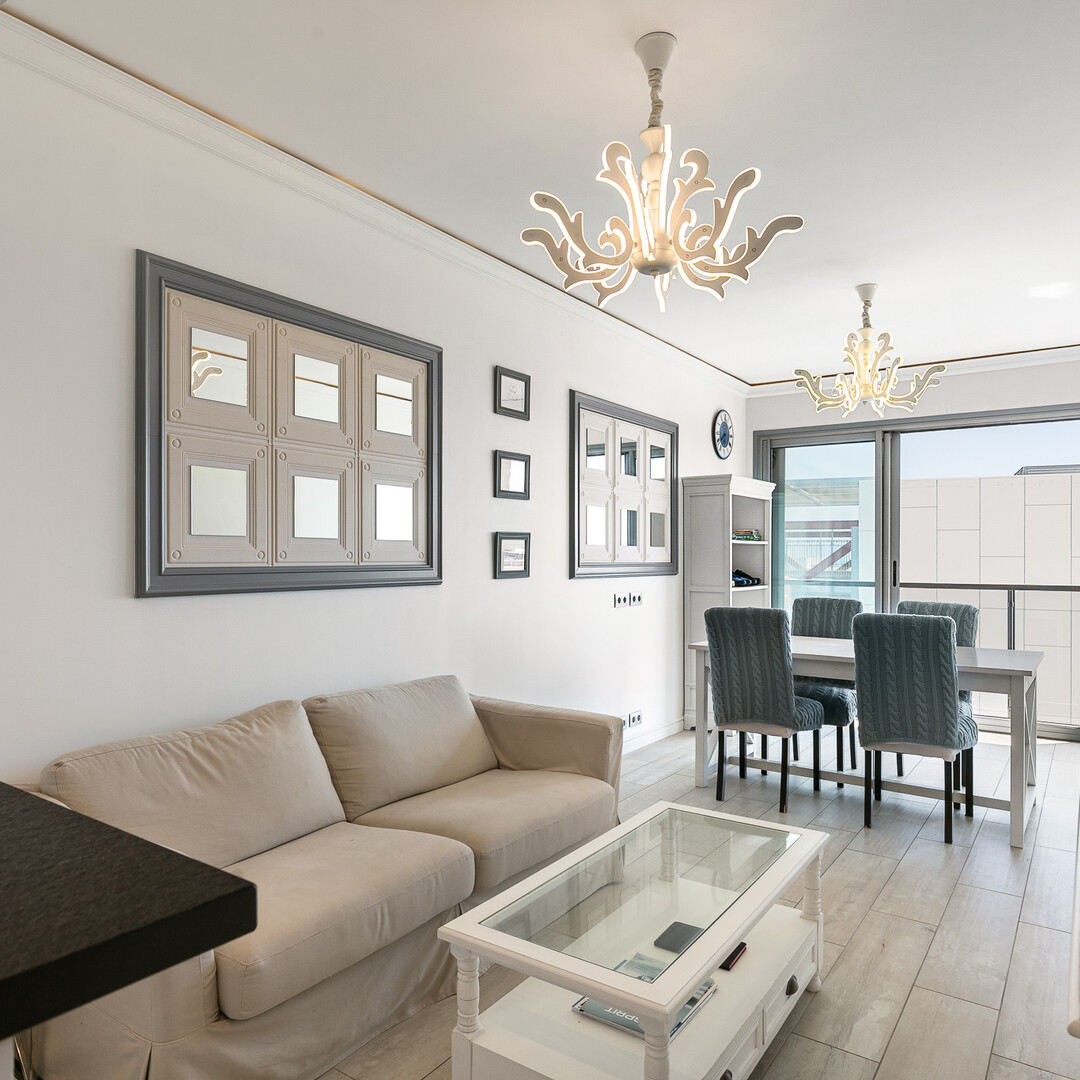 Affascinante Appartamento Bilocale trasformato in trilocale con Terrazza – Residenza di Prestigio  –