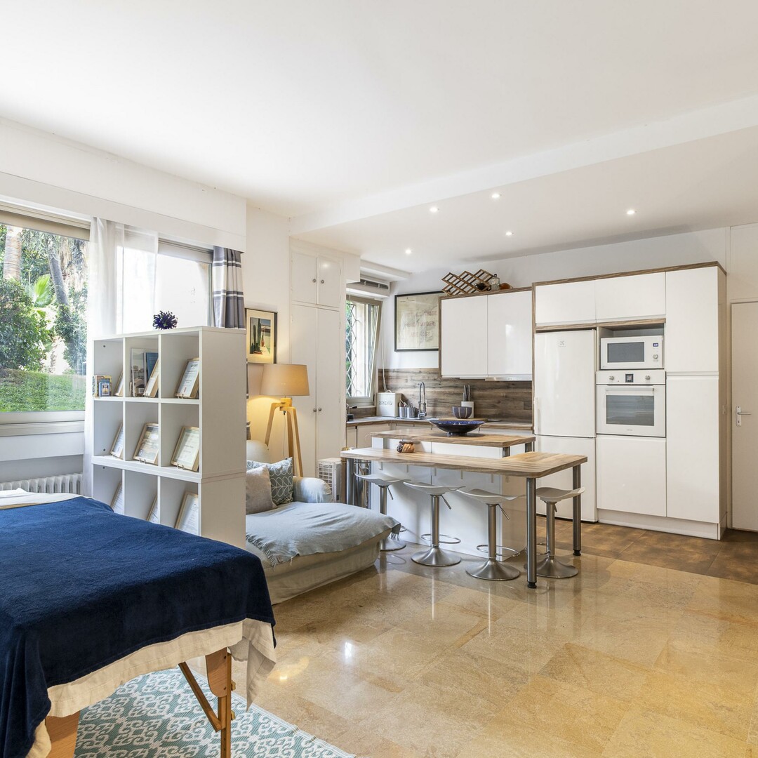 Bellissimo bilocale completamente ristrutturato | Uso misto | Esclusiva