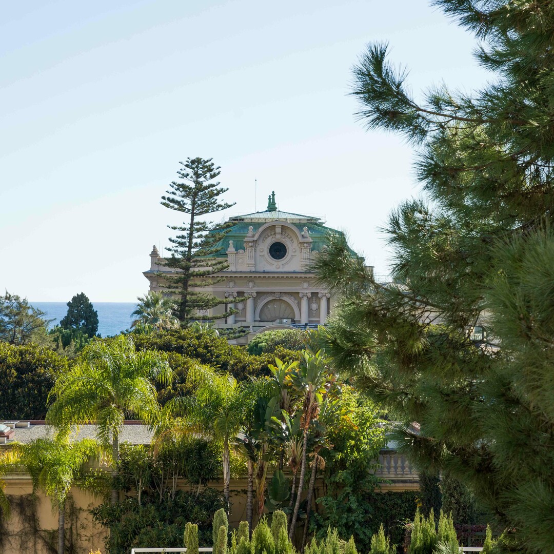 ''LES FLORALIES'' Superbe Appartement 3 Pièces au Cœur du Carré d’Or.