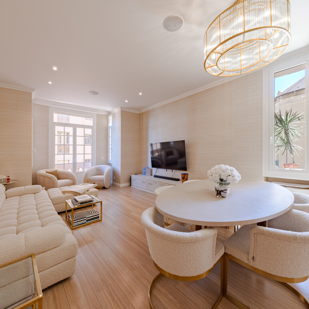 GRAZIOSO APPARTAMENTO DI 4 LOCALI