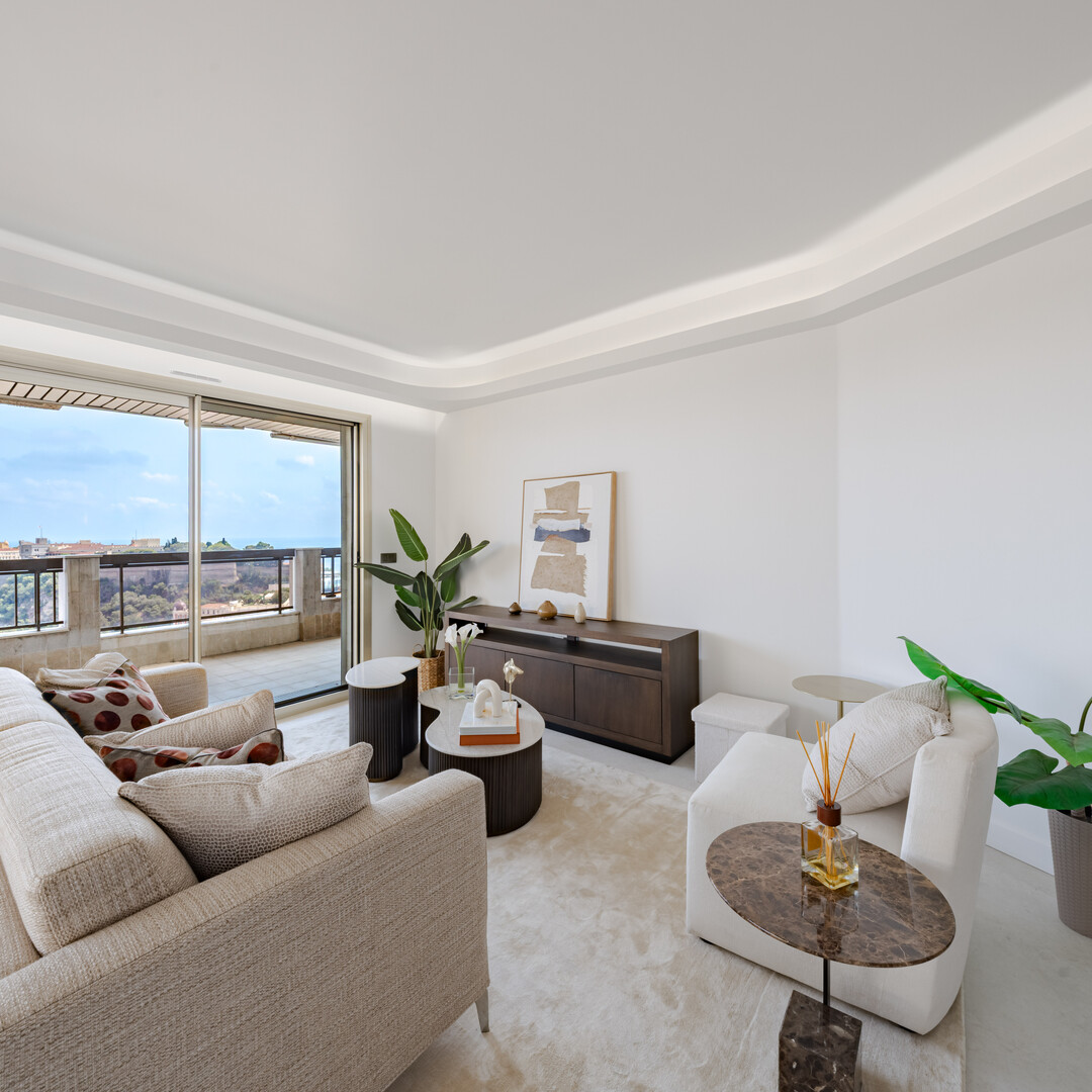 APPARTAMENTO DI 3 STANZE RISTRUTTURATO CON VISTA SUL MARE