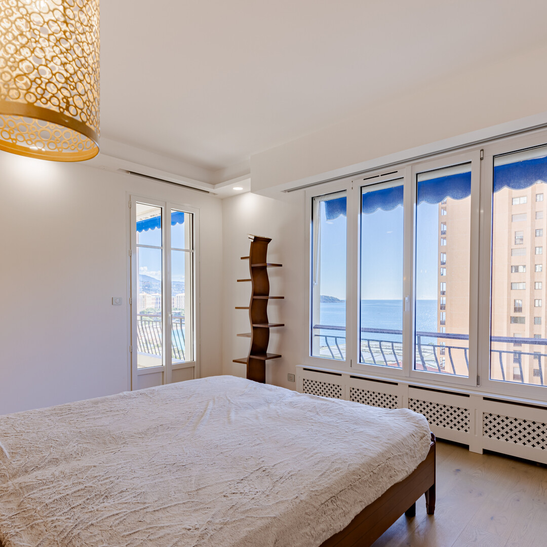 4 CAMERE RISTRUTTURATE - VISTA MARE