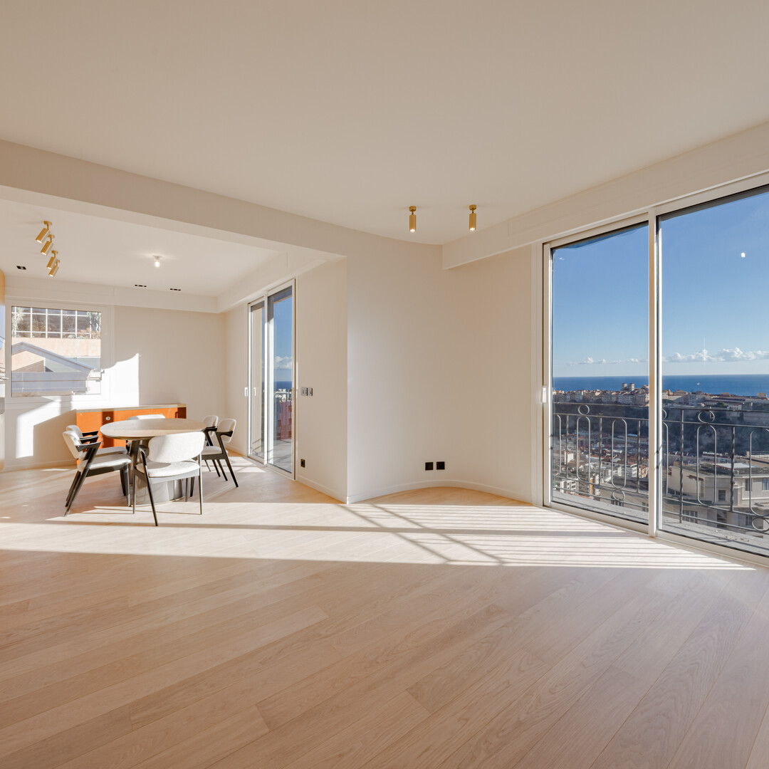 Magnifico attico ristrutturato con vista sul mare - Le Palais du Printemps